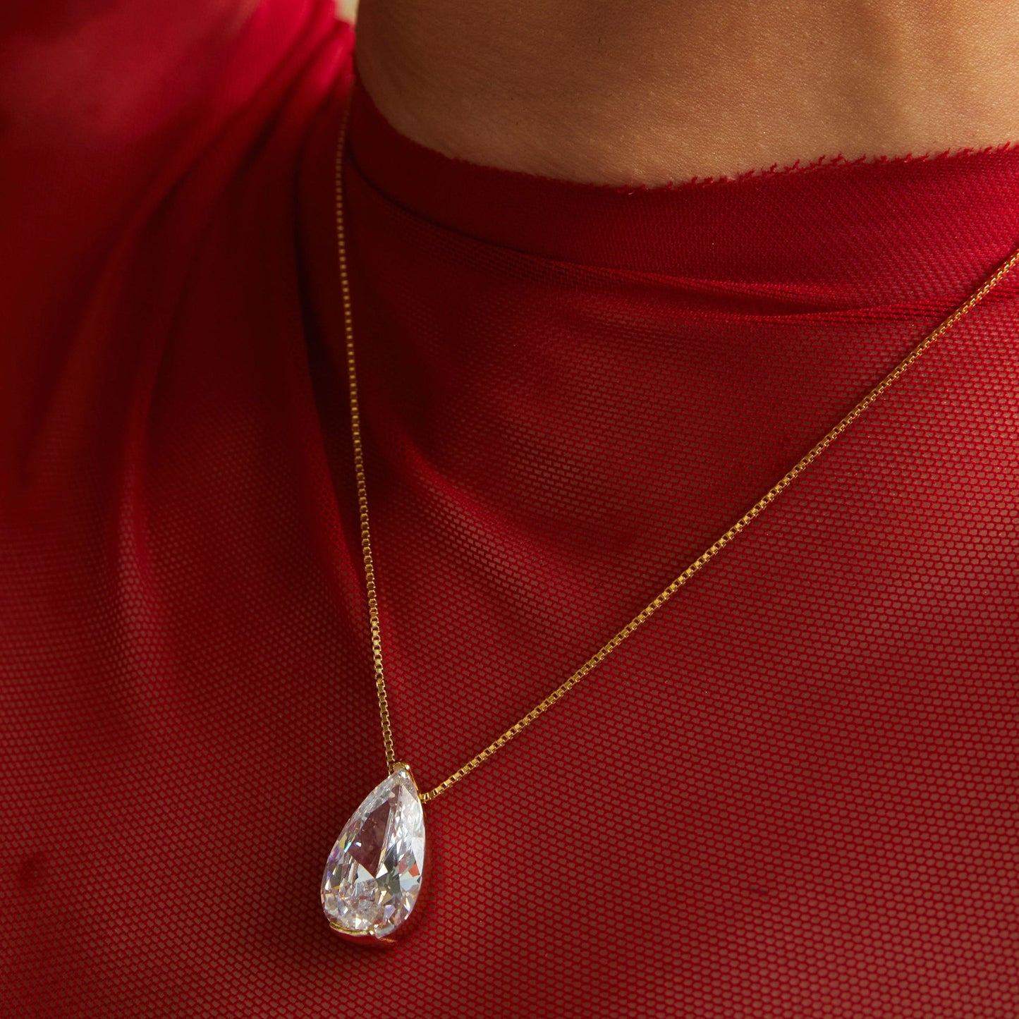 Solitaire Teardrop Pendant
