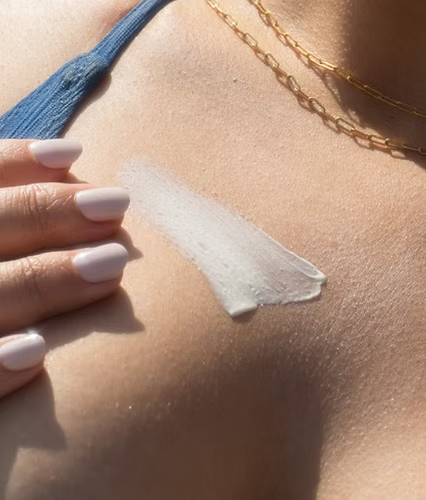 Dew Good Fondant Illuminateur pour le Corps SPF 40